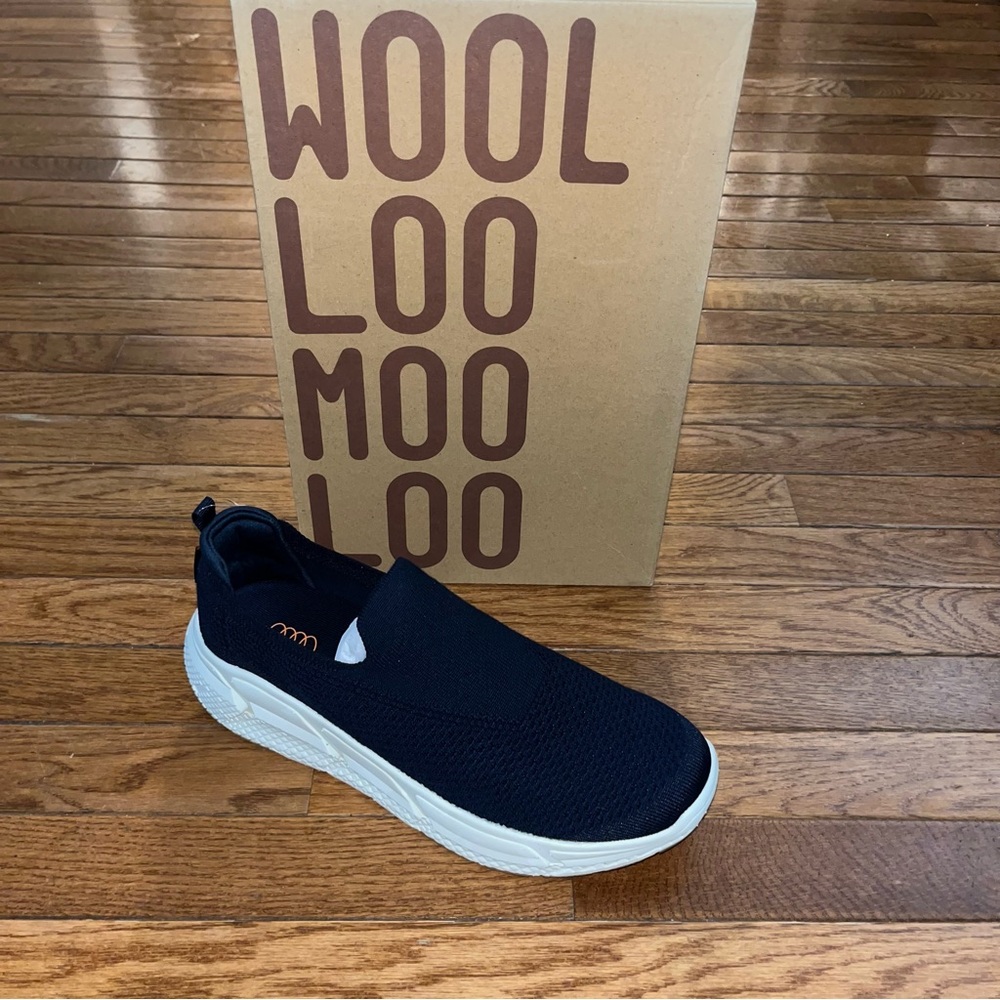 Woolloomooloo Woven Merino Wool Slip On Sneakers Navy Men’s Size 11 or EU 44